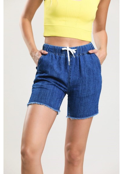 2080 Kadın Püsküllü Paça Jeans Denim Kot Şort
