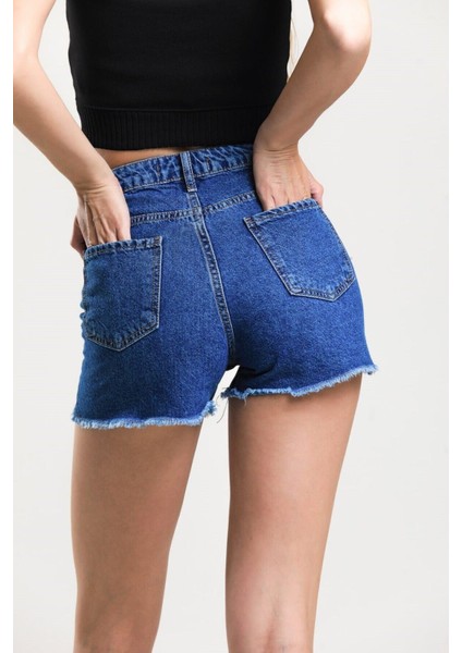 2050 Kadın Püsküllü Paça Jeans Denim Kot Şort