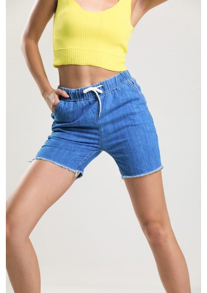 2080 Kadın Püsküllü Paça Jeans Denim Kot Şort