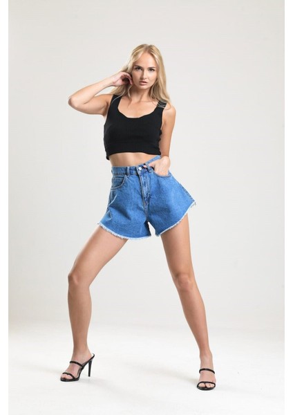 2076 Kadın Püsküllü Paça Jeans Denim Kot Şort