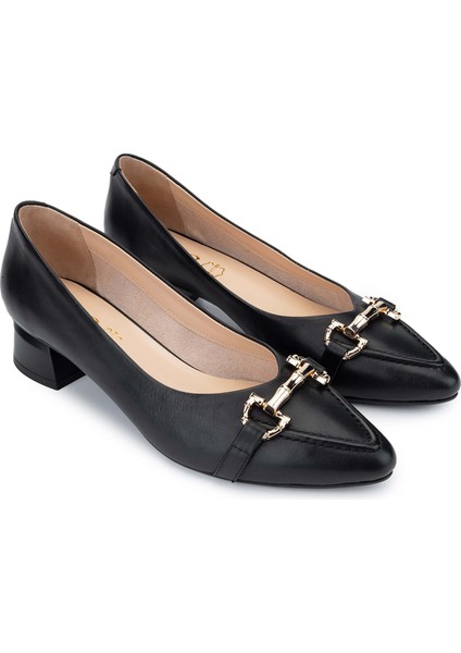 Kadın Hakiki Deri Siyah Deri Topuklu Ayakkabı 1055 2469-1 Bn Ayk SK24-25 Sıyah Dr fiyatları