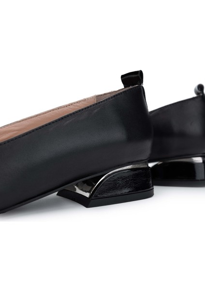 Kadın Siyah Topuklu Ayakkabı 923 1375 Bn Ayk SK24-25 Syh Dr/syh Krsk Rgn fırsatları