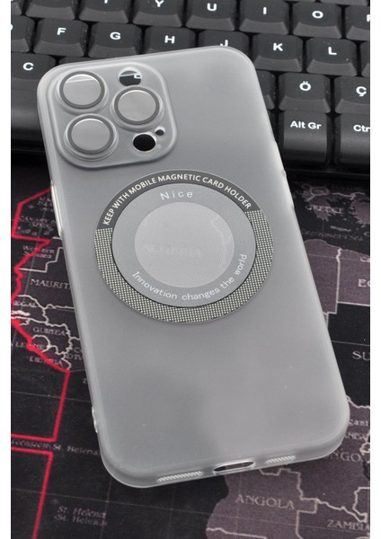 iPhone 14 Pro Uyumlu Beyaz Renkli Yarı Şeffaf Ince Sert Kapak Kılıf Kamera Lens Korumalı