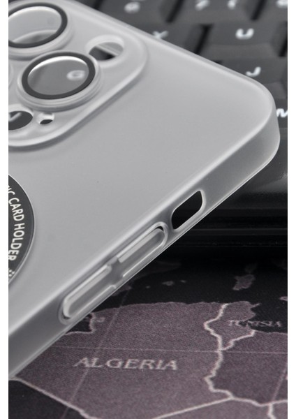 iPhone 14 Pro Uyumlu Beyaz Renkli Yarı Şeffaf Ince Sert Kapak Kılıf Kamera Lens Korumalı modelleri