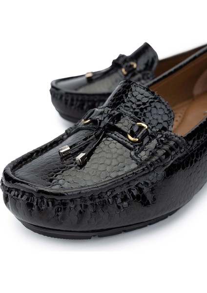 Kadın Deri Siyah Loafer Ayakkabı 1065 128-06 Bn Ayk SK24-25 Syh Dr/ptk Bsk modelleri