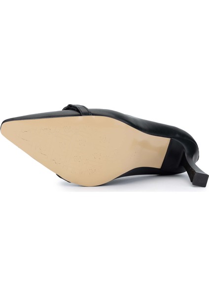 Kadın Deri Siyah Topuklu Ayakkabı 1063 134462 Bn Ayk SK24-25 Sıyah Cılt fırsatları