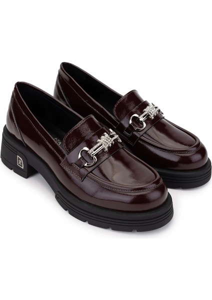 Kadın Deri Bordo Rugan Loafer Ayakkabı 33 2005-1 Bn Ayk SK24-25 Bordo Rgn fiyatları