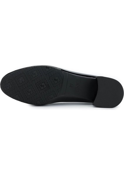 Kadın Vegan Siyah Rugan Topuklu Ayakkabı 1073 118 Bn Ayk SK24-25 Sıyah Rgn fırsatları