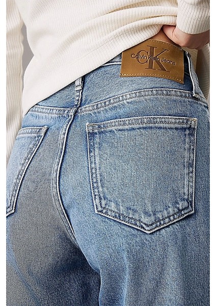 Mom Jean