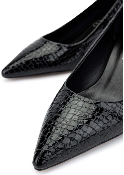 Kadın Deri Siyah Stiletto Ayakkabı 886 01 Bn Ayk SK24-25 Syh Fsly Bsk fırsatları