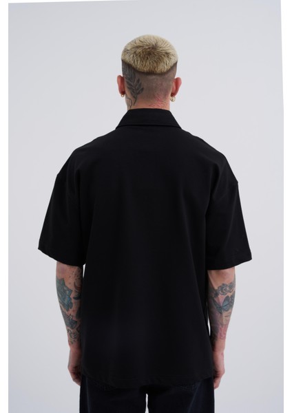 Erkek Contrast Piping Baskılı Oversize Black Polo Yaka Tişört modelleri