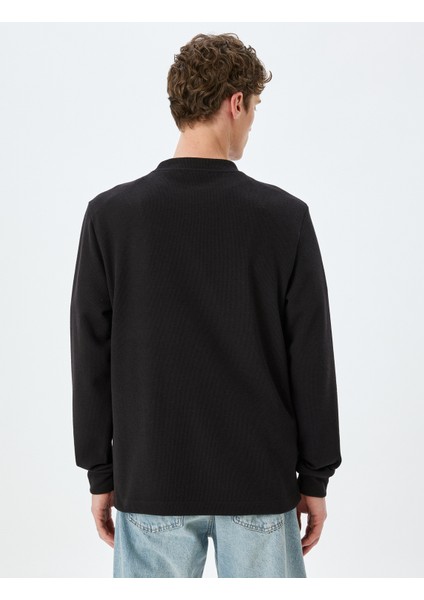 Pamuk Karışımlı Dokulu Basic Bisiklet Yaka Sweatshirt fırsatları