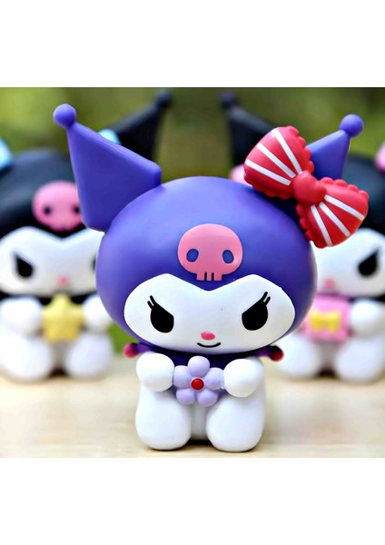 DEK Toy Store Hello Kitty Sanrio Kuromi Figür - Rastgele Model (7.4 Cm) Koleksiyonluk