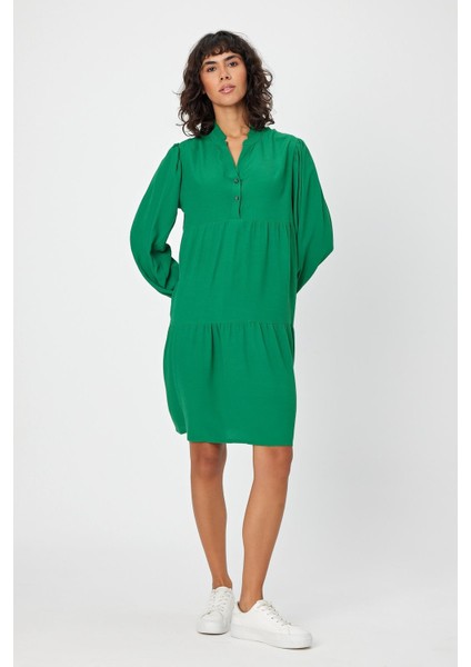 Alexandergardı Düğmeli Hakım Yaka Kat Kat Volanlı Comfort Kalıp Elbise (B24-00234) fiyatları