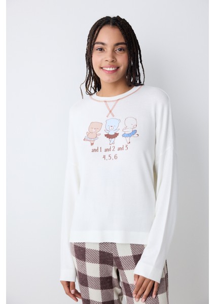 Cute Bear Ekru Sweatshirt