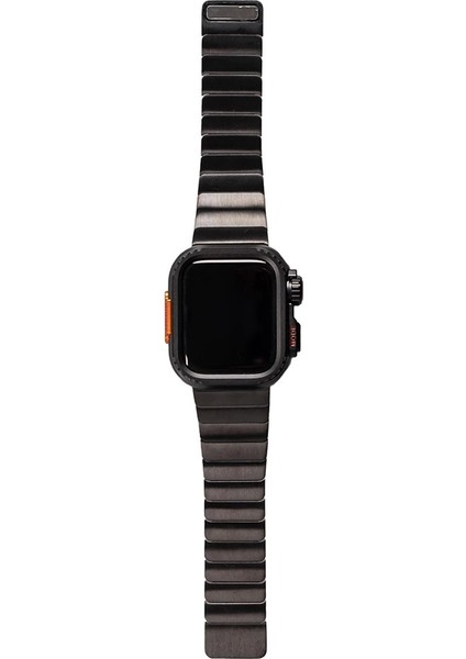 Apple Watch 7 45MM Sert Kasa Koruyuculu Metal Kordon Bilek Boyu Ayarlı KRD-126