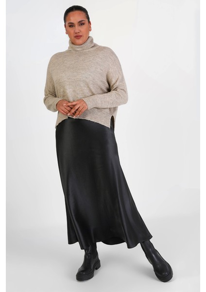 Büyük Beden Lastikli Fermuarlı Saten Kloş Uzun Etek