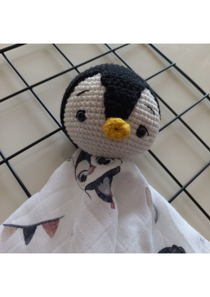 Bebek Amigurumi Örgü Çıngırak Penguen Uyku Arkadaşı