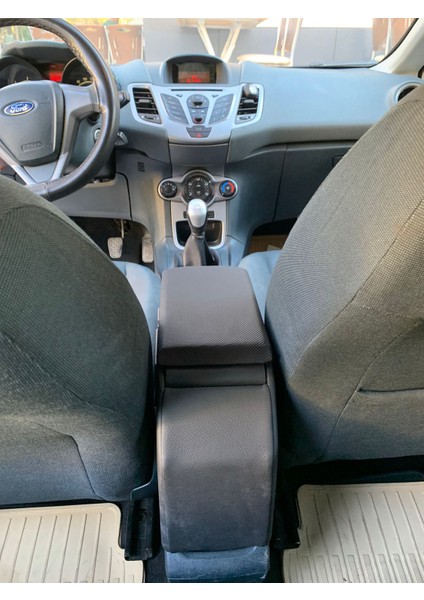 Ford Fiesta Mk7 Konsola Geçmeli Kolçak (2009-2019) modelleri
