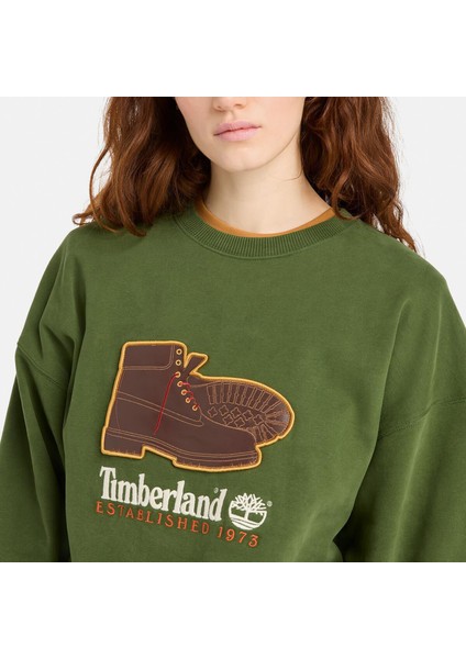 New Box Fit Badge Crew Neck.-