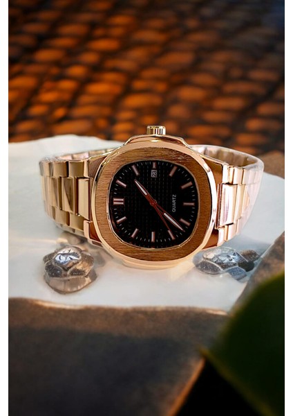 Çelik Kordonlu Şık Takvimli Erkek Kol Saati modelleri