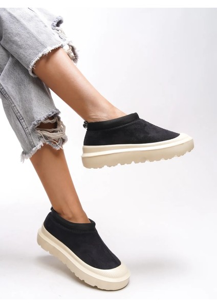 Ultra Mini Süet Yarım Bot Içi Kürklü Tüylü Düz Taban Kadın Bot & Bootie Siyah