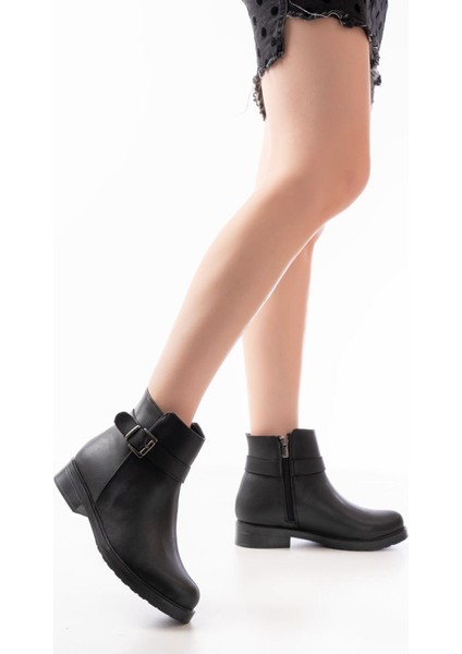 Siyah Toka Aksesuarlı Fermuarlı Günlük Kadın Bot Bayan BOT165-204