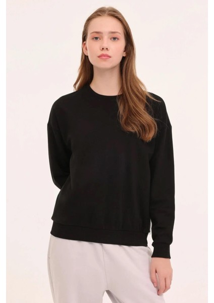 Wb C Neck 16SN82 4pr Siyah Kadın Sweatshirt 101783956