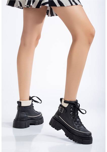 Silfa Siyah - Bej Toka Detay Bağcıklı Kadın Bot fırsatları