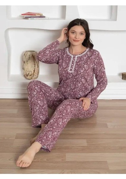 Çiçek Desenli Kadın Pijama Takımı