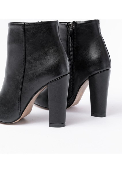 VRT-4801 Siyah Yüksek Kalın Topuklu Fermuarlı Kadın Bot indirimleri