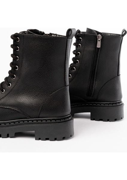 1101-2289 Siyah Luna Bağcıklı Fermuarlı Günlük Kadın Bot fırsatları