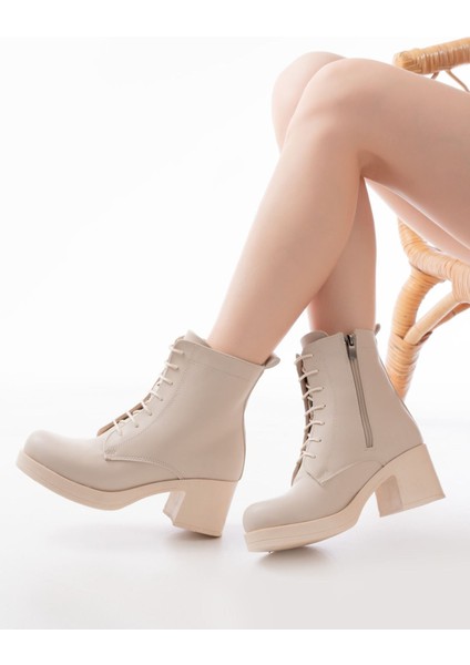 5109-3025 Bej Bağcıklı Fermuarlı Kalın Topuklu Günlük Kadın Bot