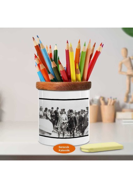 Arazide Mustafa Kemal Ahşap Seramik Kalemlik -Ataturk (1137)