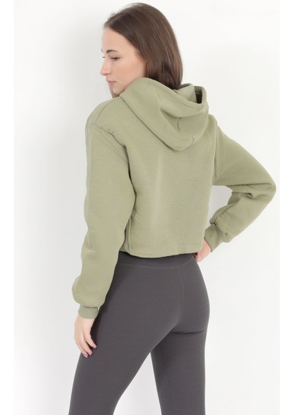 Kadın Yeşil Kapüşonlu Ribana Detaylı Üç İp Oversize Crop Sweatshirt Hoodie - 2543