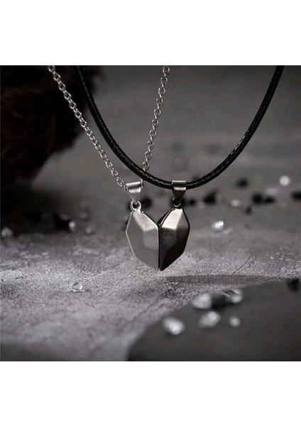 Ikili Kalpli Siyah-Gri Mıknatıslı Kolye fiyatları