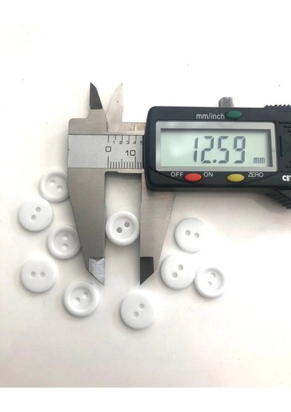 12.5 mm Özel Üretim Beyaz Polyester Düğme (20 Adet)