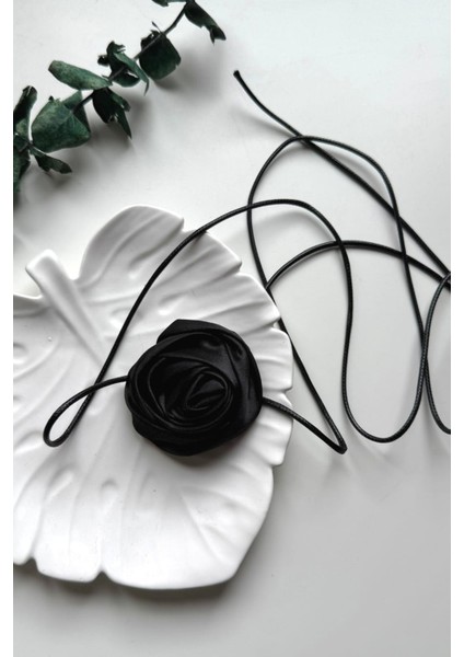 Bağcıklı Kumaş Gül Choker Kolye Gül Kolye
