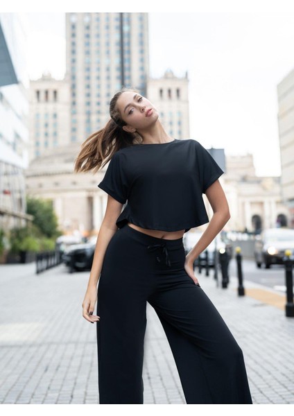 Kadın Siyah Yoga Tshirt fırsatları