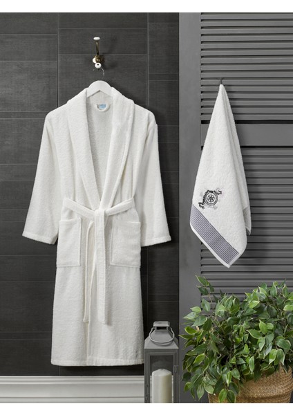 Havlu Hediyeli Bornoz