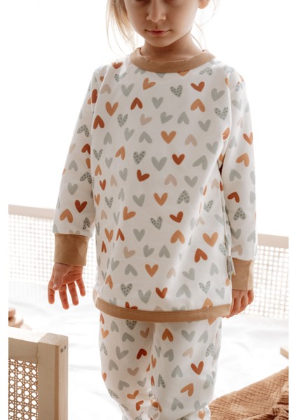 1.0 Tog Çocuk Pijama Takımı - Bohem Kalp Desenli