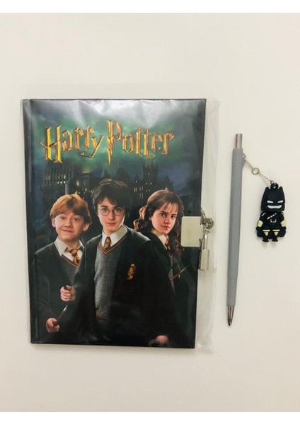 Kırtasiye Seti ( Harry Potter Kilitli Hatıra Defteri - Uçlu Kalem Maskotlu )