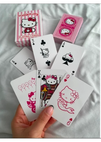 Purple Dragon Hello Kitty Iskambil Destesi, Poker Kağıtları