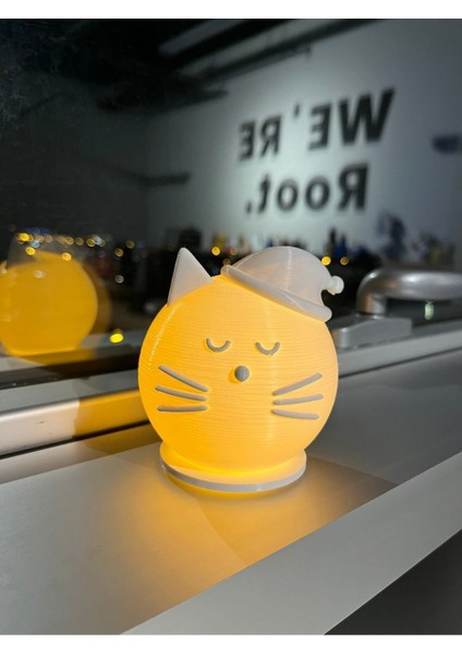 Sevimli Kedi Tealight Mumluk, Dekoratif ve Şirin Masa Süsü, 10x10 Beyaz Plastik fiyatları