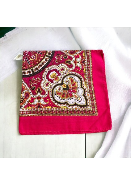 Kadın Pembe Renk Desenli %100 Cotton Bandana, Saç Aksesuarı fiyatları