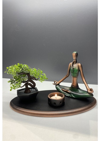 Yeşil mini ağaçlı mumluk, yoga yapan kadın figürü, polyester, 28x24 cm modelleri