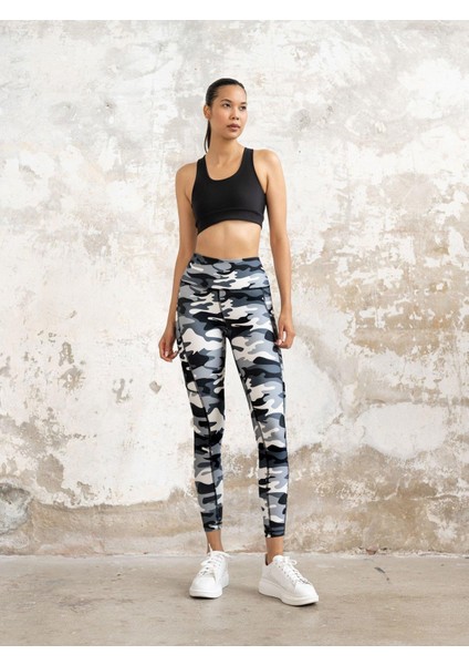 Kadın Kamuflaj Desenli Cepli Tayt fiyatları