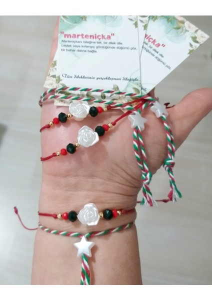 Üç Adet Gül Bileklik ve Üç Adet Yıldızlı Yılbaşı Marteniçka Bileklik