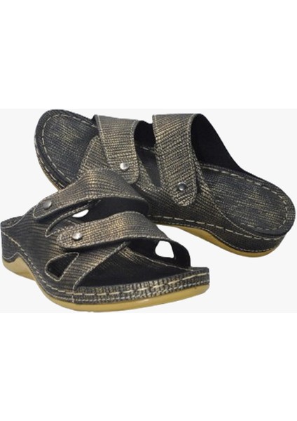 Kadın Anatomik Desenli Bakır Yazlık Terlik fırsatları