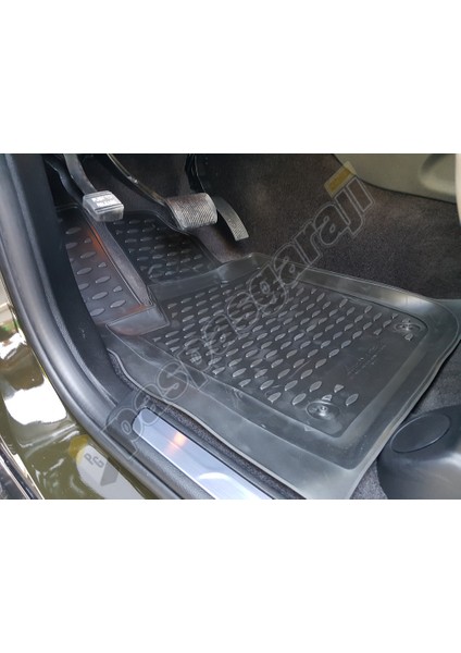 Jeep Grand Cherokee Wk2 3D Havuzlu Paspas, 2010-2015 Arası